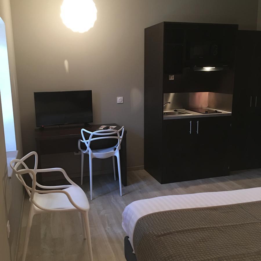 Le Brin D'Olivier Aparthotel Bourg-Saint-Andeol Bagian luar foto